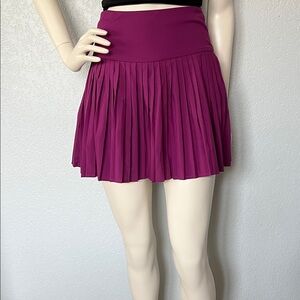 Fabletics Skort Sz Small Built-In Shorts Fuchsia Workout Tennis Golf Pickleball